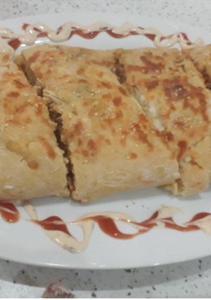 عکسی از دستور کالزونه مرغ و قارچ