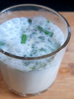 मसाला ताक/मठ्ठा (Masala Taak Recipe In Marathi) रेसिपी चे मुख्य फोटो