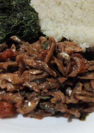 A picture of Omena in honey garlic sauce.