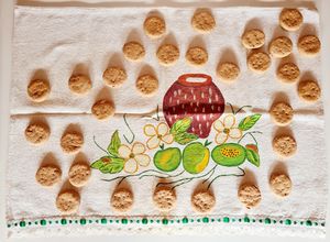 Una foto de Galletitas saladas de espelta 🌾 Crackers de espelta 🌾