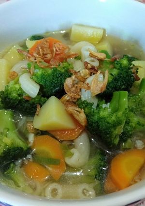Foto resep Sup brokoli enak dan simple