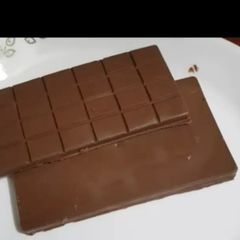 A picture of Oreo silk chocolate.