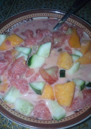 A picture of Fruit salad.