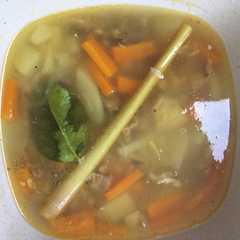 A picture of Soto kuah bening.