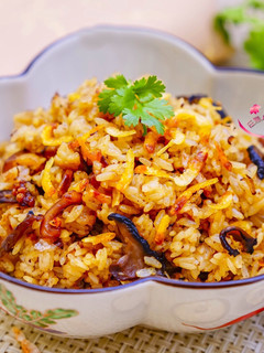 櫻花蝦油飯 的食譜成品照片