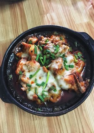 Hình của món Gà cay phô mai.