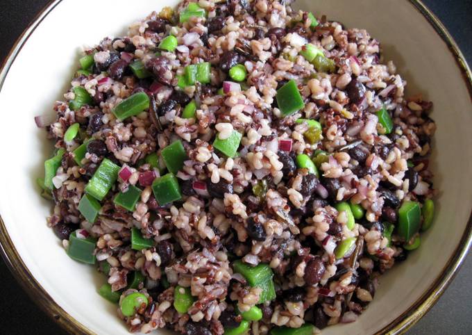 Recipe of Award-winning Mixed Grains & Black Bean Salad