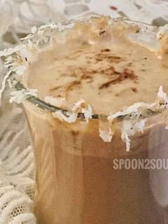 சூடான தேங்காய் மோச்சா/(Mocha) செய்முறை முக்கிய புகைப்படம்