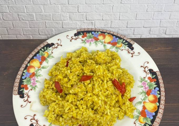 Nasi Goreng Kunyit