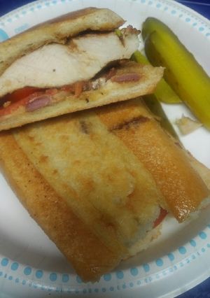 A picture of Grapefruit Marinated Chicken Sub.