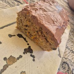 A picture of Healthy Tasty No-Sugar Carrot Cake.