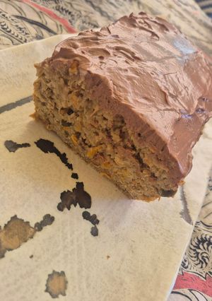 A picture of Healthy Tasty No-Sugar Carrot Cake.
