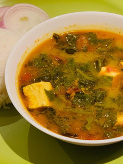 A picture of Palak Paneer.