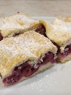 Meggyes pite recept fotója