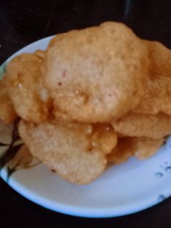 பொள்ள வடை(polla vadai recipe in tamil) செய்முறை முக்கிய புகைப்படம்
