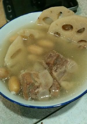 Foto resep Lotus soup (akar teratai sop)