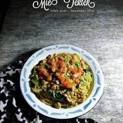 Mie Tektek ala Tukang Mie Gerobak রেসিপির প্রধান ছবি