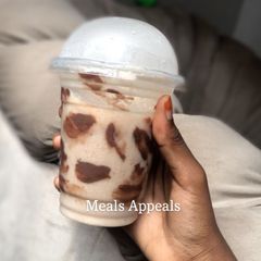 A picture of Banana smoothie.