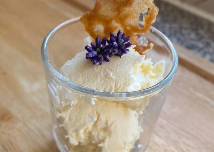 No-churn goats cheese, lavender and honey ice cream No-churn goats cheese, lavender and honey ice cream