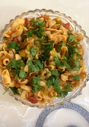 A picture of Macaroni.