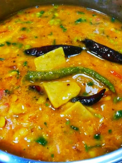 दाल ढोकली (Dal Dhokli recipe in hindi) रेसिपी मुख्य फोटो
