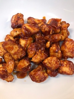 Una foto de Pollo con almendras estilo chino en Airfryer Cosori