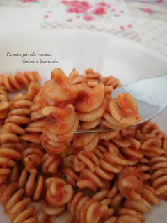 Foto di Fusilli integrali alla pizzaiola