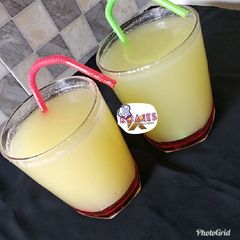A picture of Simple drink.