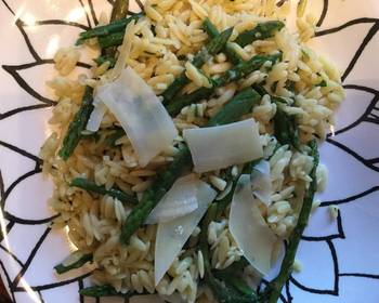 Easy Make Recipe Garlic Asparagus and Orzo Practical Delicious