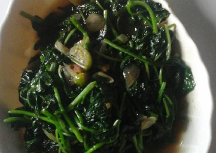 Bagaimana Menyiapkan Tumis sayur lumay/sayur leunca Anti Gagal