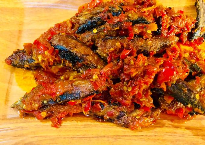 Resep Ikan Pindang Goreng Sambal Tomat Oleh Chef Hot Mama Simple Cooking Cookpad