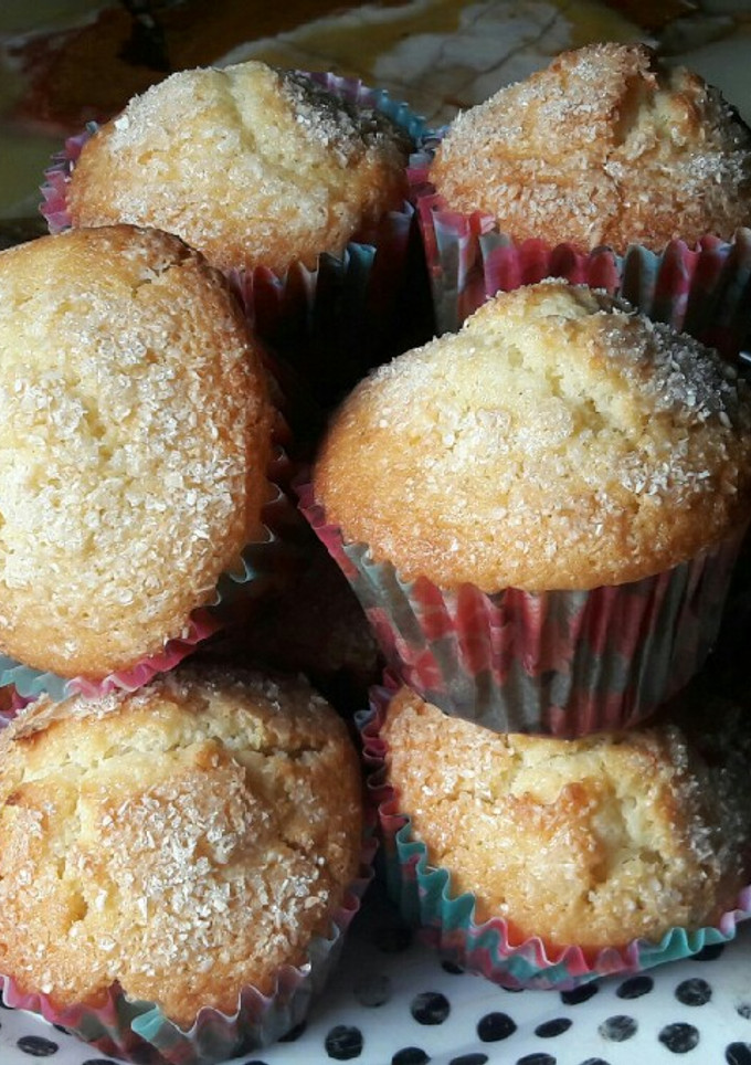 Una foto de Muffins de vainilla y cubierta de coco🤓