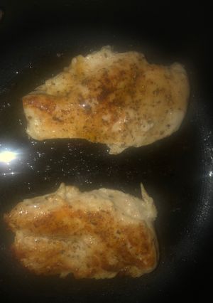 A picture of Cajun ranch chicken.