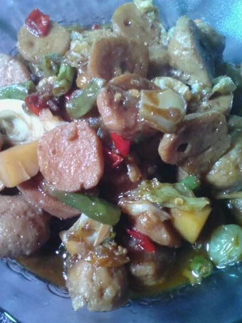 Langkah Mudah untuk Membuat Resep Oseng pentol ayam sayur sop yang Sempurna Anti Ribet, Mantap