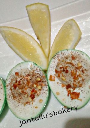 A picture of Sweet n spicy devilled eggs.