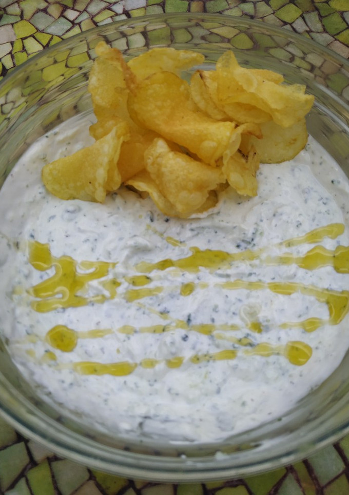 Una foto de Salsa de yogur tzatziki