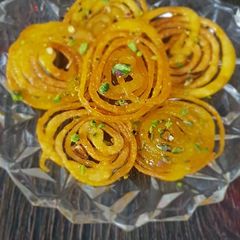 Instant jalebi A picture of Instant jalebi.