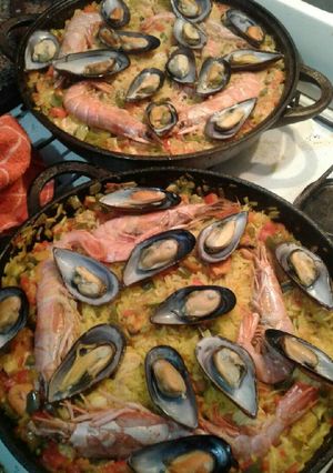 Una foto de Paella de mariscos