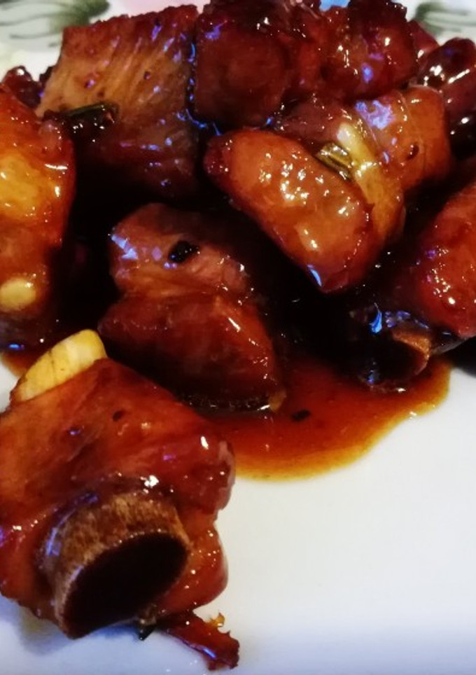 Una foto de Costillas a la miel y romero