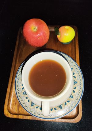 A picture of Apple Cinnamon Tea.