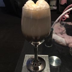 A picture of My fizzy ice Cream Drink. 😗.