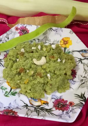 लौकी के छिलके का हलवा (Lauki Ke Chilke Ka Halwa ki recipe in hindi) रेसिपी मुख्य फोटो