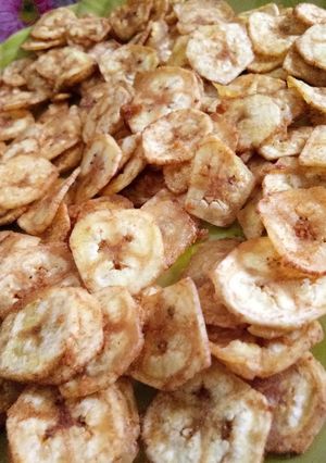 केला चिप्स (Kela chips recipe in hindi) रेसिपी मुख्य फोटो