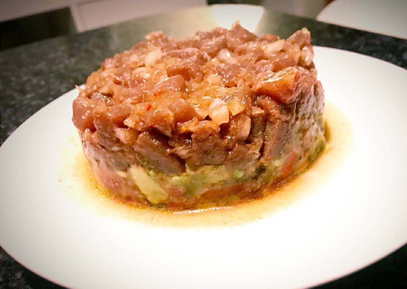 Tartar de atún rojo y aguacate