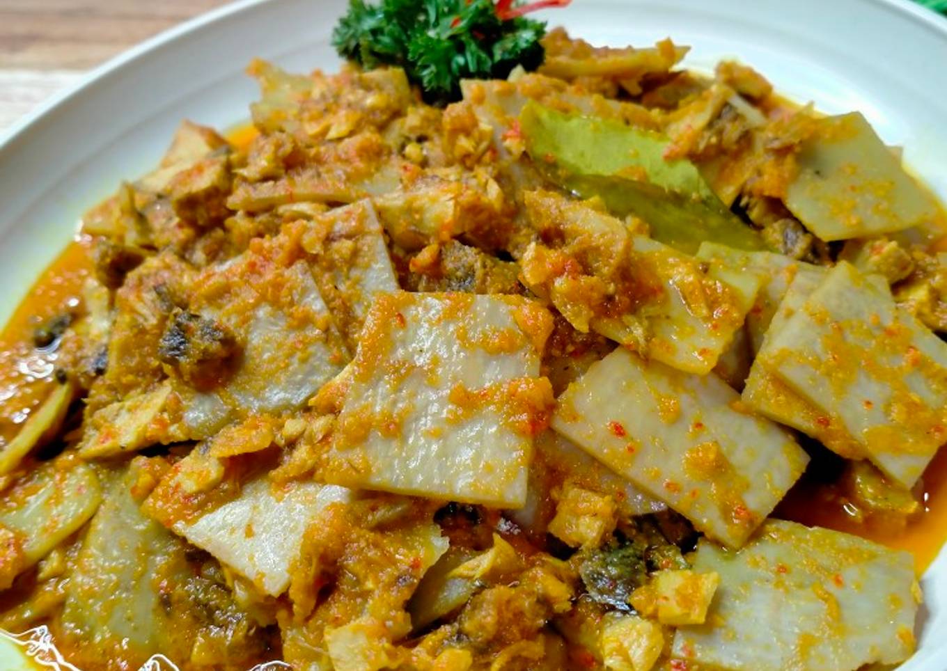 Tumis Kadedemes Tongkol Pedas