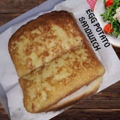A picture of Egg Potato Sandwich.
