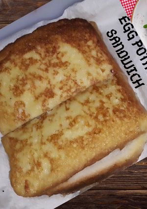 A picture of Egg Potato Sandwich.