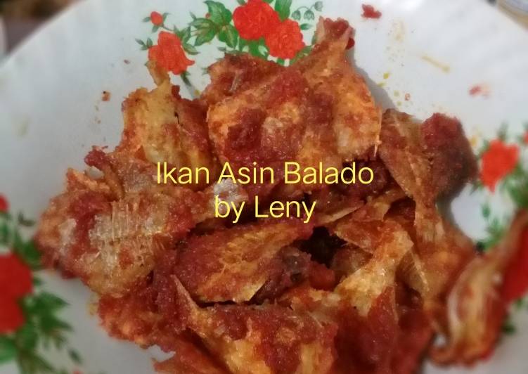 Ikan asin balado