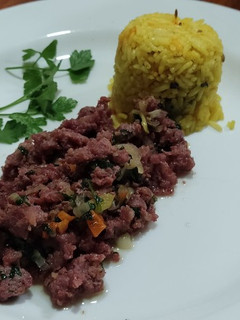 Una foto de Carne molida de res con perejil