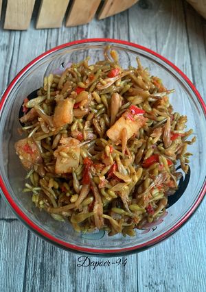 Foto resep Tumis bunga pepaya | ikan asin